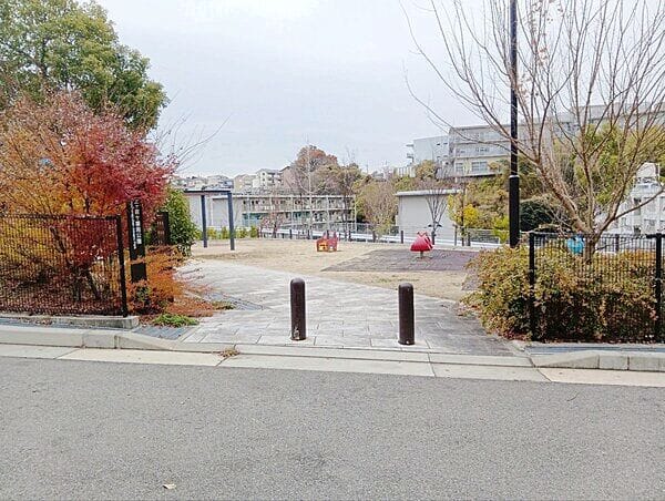 上ヶ原十番南公園まで約915m