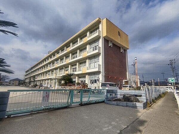 北名古屋市立師勝西小学校