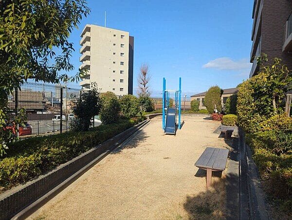 小規模公園322まで約674m