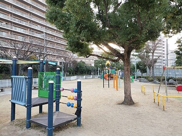 長吉東部中央公園まで約959m