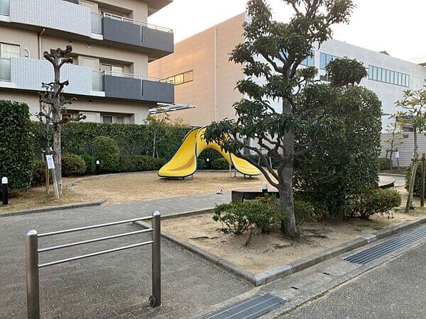 自主管理公園まで約336m