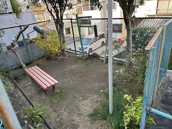 菅相塚町第１ちびっこ老人憩いの広場まで約1318m