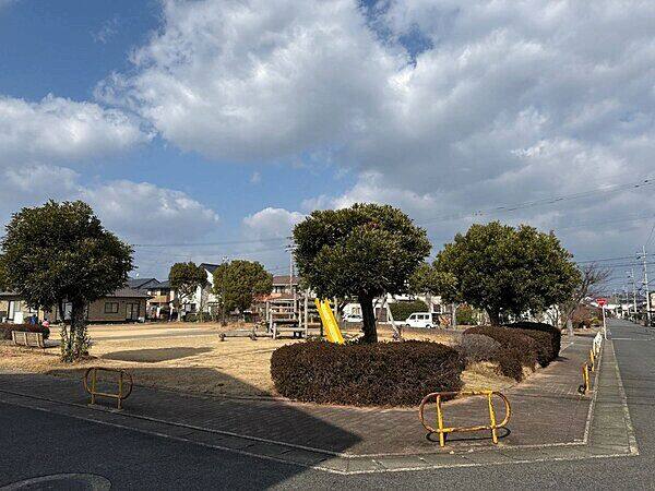 北ヶ浦児童公園まで約1324m
