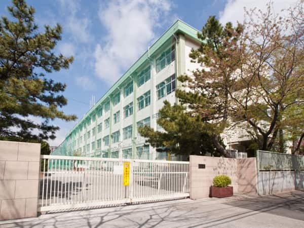 江戸川区立南葛西中学校