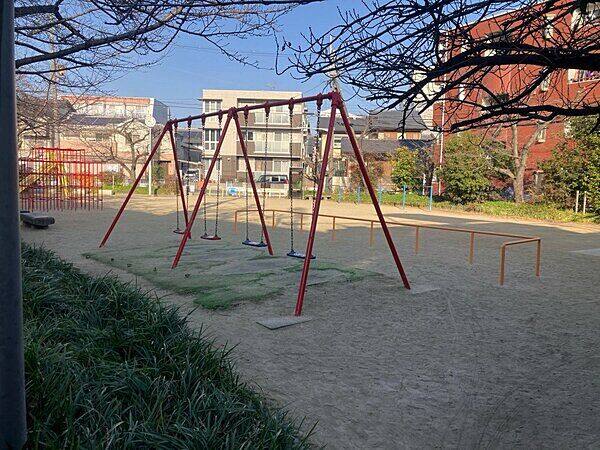 伊加賀公園まで約716m