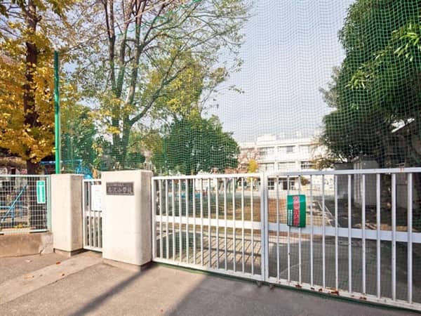 世田谷区立奥沢小学校