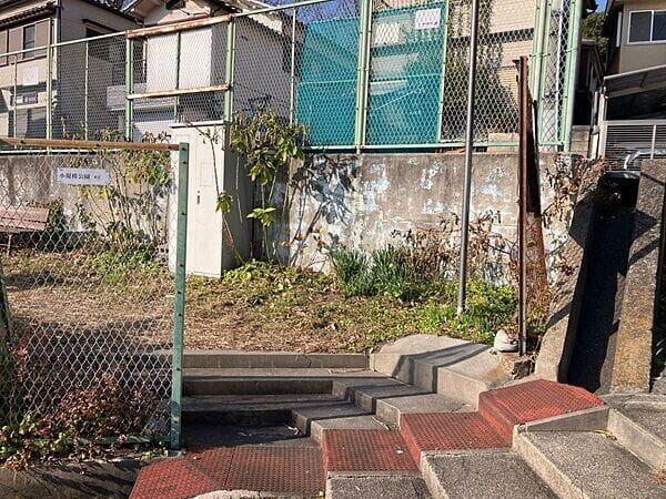 小規模公園63まで約695m