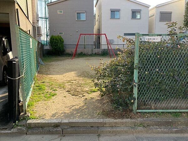 小規模公園67まで約723m