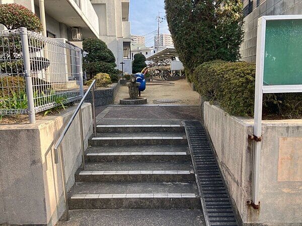 パルハセトン香里園公園まで約425m