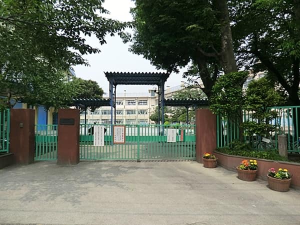 世田谷区立砧小学校