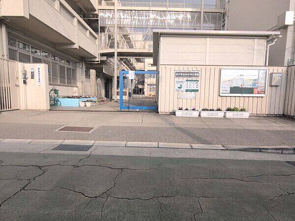 神戸市立和田岬小学校