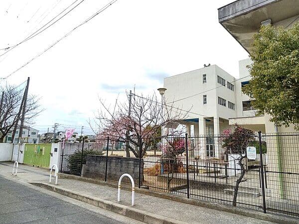 八尾市立西山本小学校