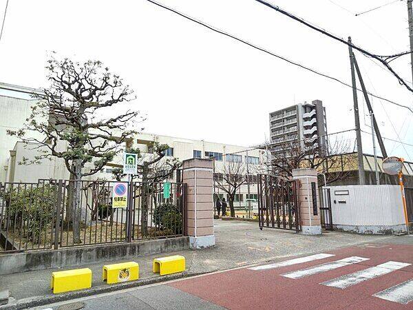 八尾市立成法中学校