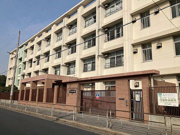 大阪市立御幣島小学校