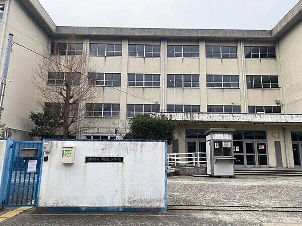 寝屋川市立楠根小学校