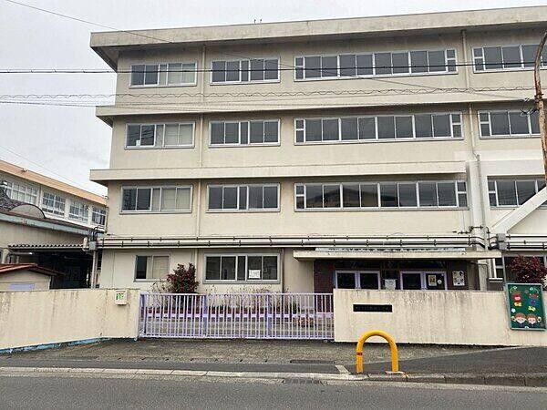 寝屋川市立木田小学校