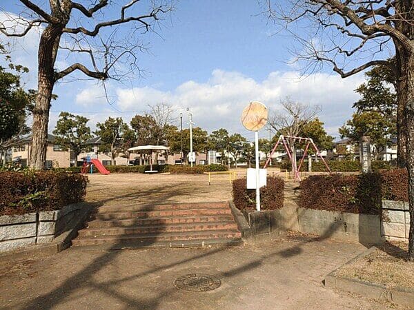 筑紫駅前通二号公園まで約201m