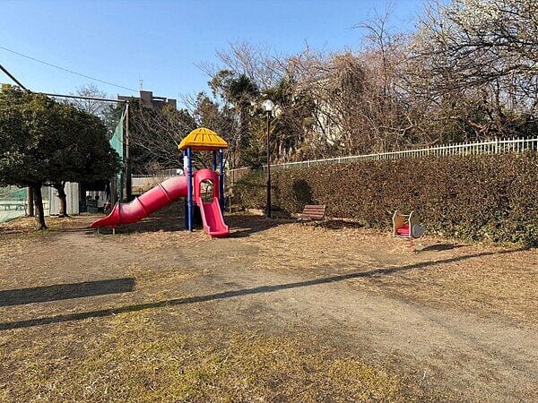 椎池公園まで約491m