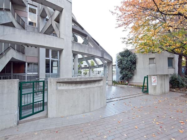 世田谷区立太子堂小学校