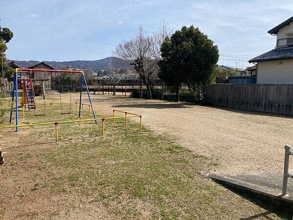 深野第１地域広場まで約427m
