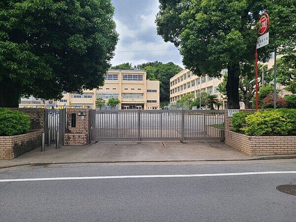 横浜市立新井小学校