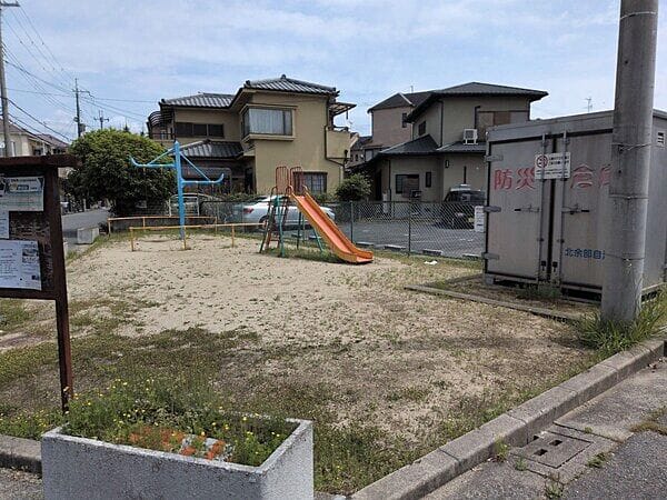 北余部5号公園まで約200m