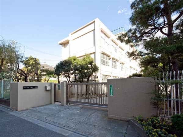 世田谷区立富士中学校