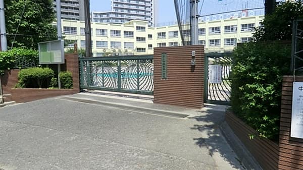 中野区立中野本郷小学校