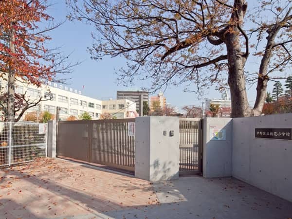 中野区立桃花小学校