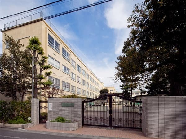 中野区立第七中学校