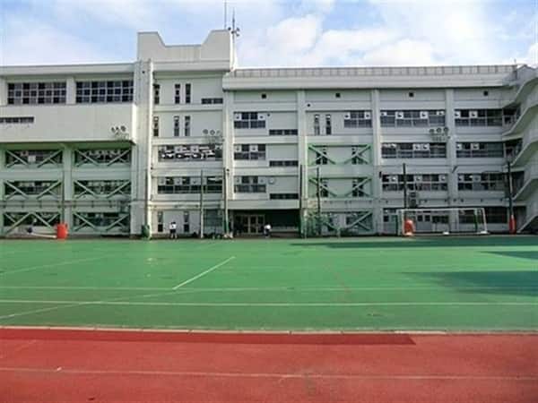 墨田区立本所中学校