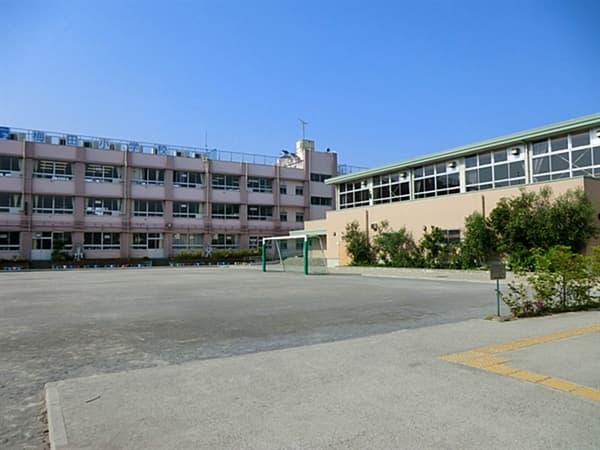 葛飾区立梅田小学校