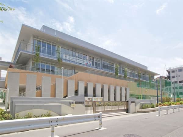 江東区立豊洲小学校