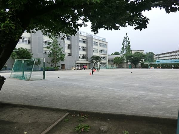 杉並区立高井戸東小学校
