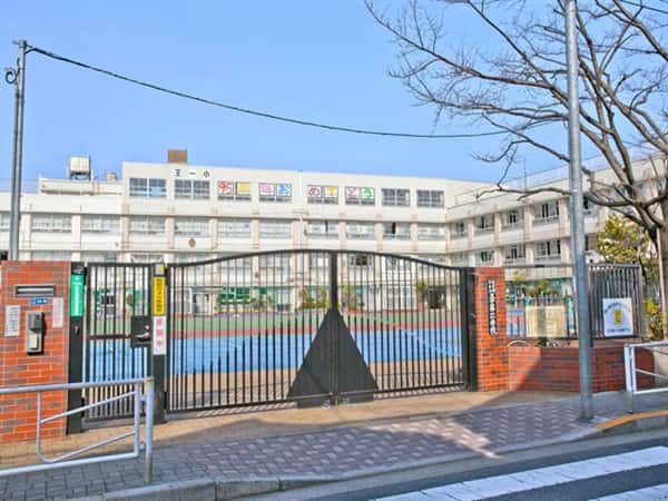 北区立王子第一小学校