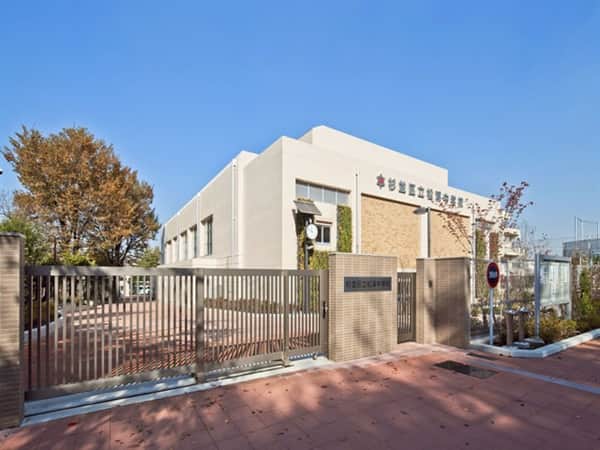 杉並区立松溪中学校