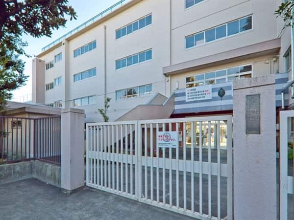 杉並区立西宮中学校