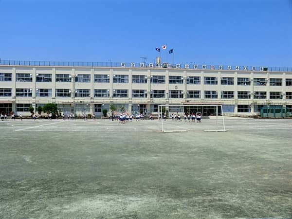 足立区立中川北小学校