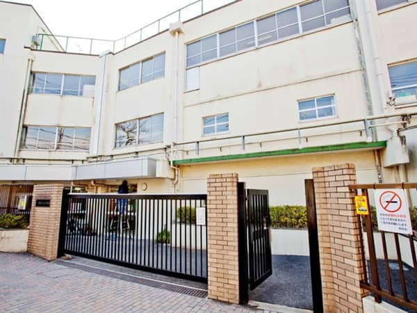 板橋区立成増ヶ丘小学校