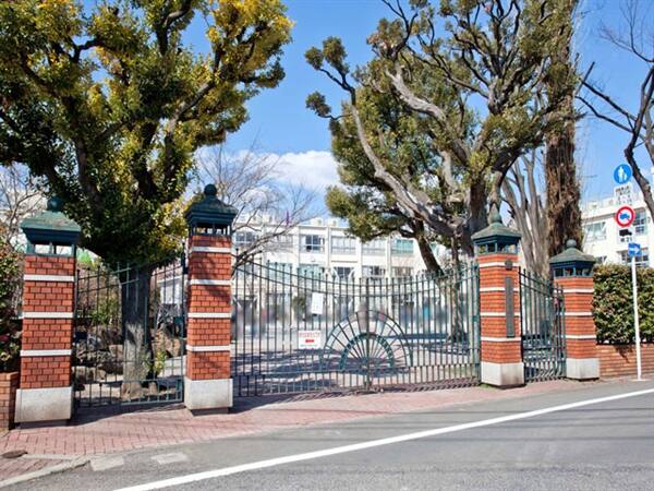 板橋区立板橋第十小学校