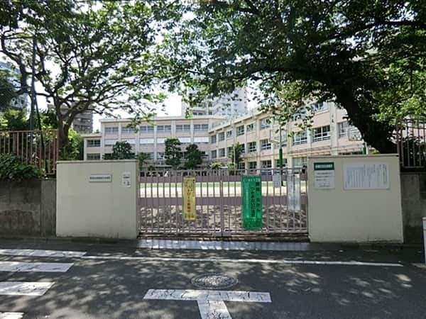 板橋区立板橋第六小学校