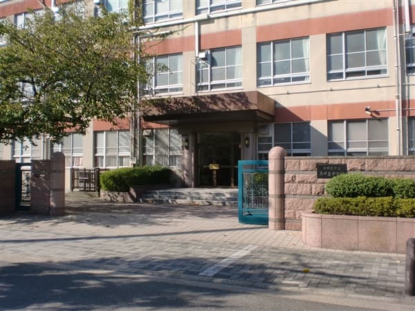 名古屋市立あずま中学校