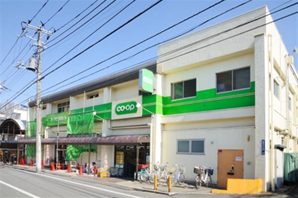 コープみらいミニコープ滝野川店まで約304m