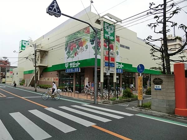 サミットストア江戸川区役所前店まで約182m