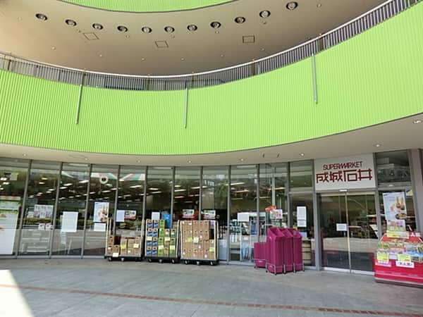 成城石井東京ドームラクーア店まで約2526m