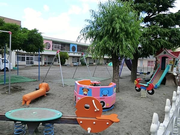 しんよしだ幼稚園まで約612m