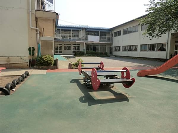 共愛館保育園まで約109m