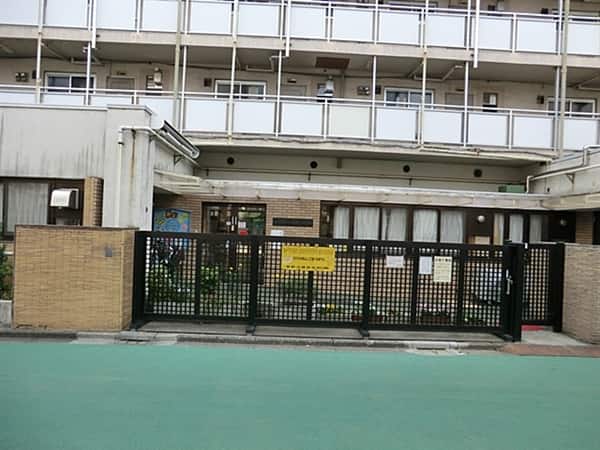 港区立南麻布保育園まで約680m