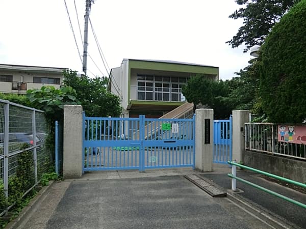 高井戸西子供園まで約942m