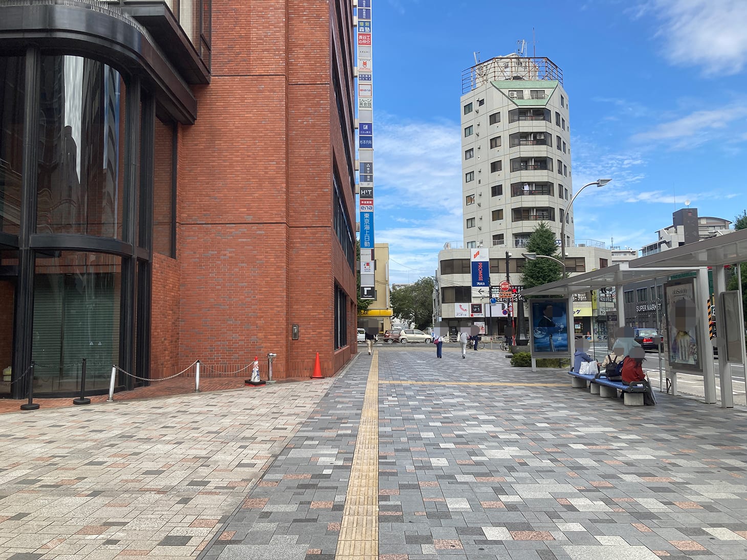 地上へ降りるとこのような景色です。